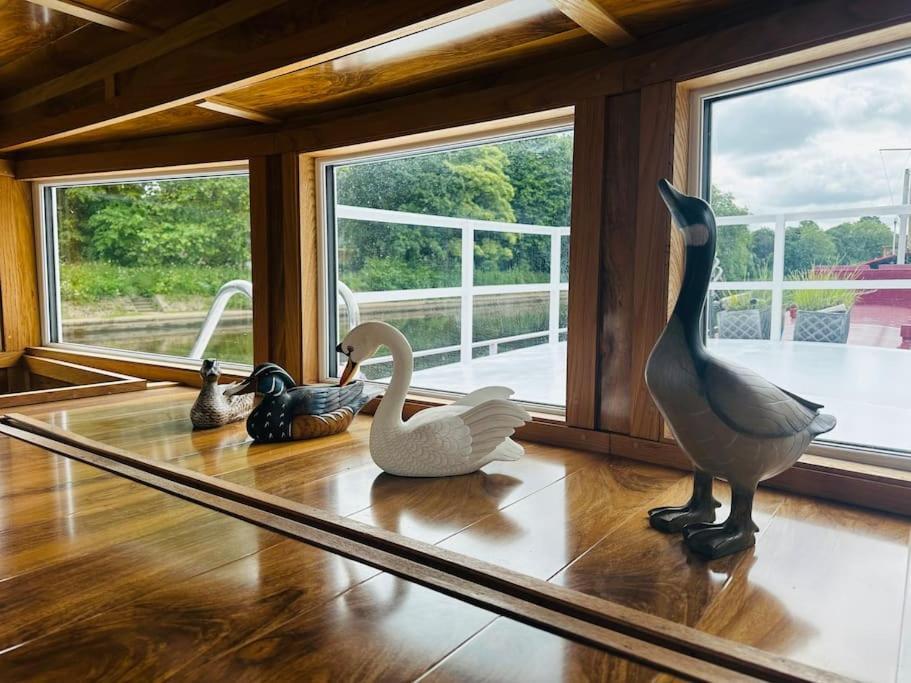 Unique Houseboat Experience I Central City Break York Exterior photo