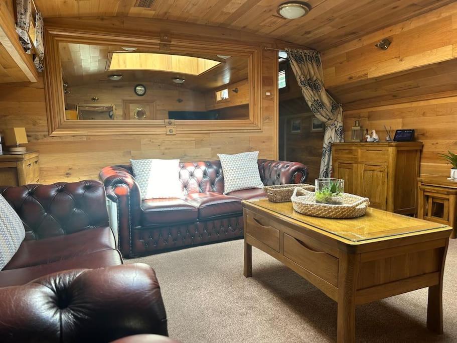 Unique Houseboat Experience I Central City Break York Exterior photo