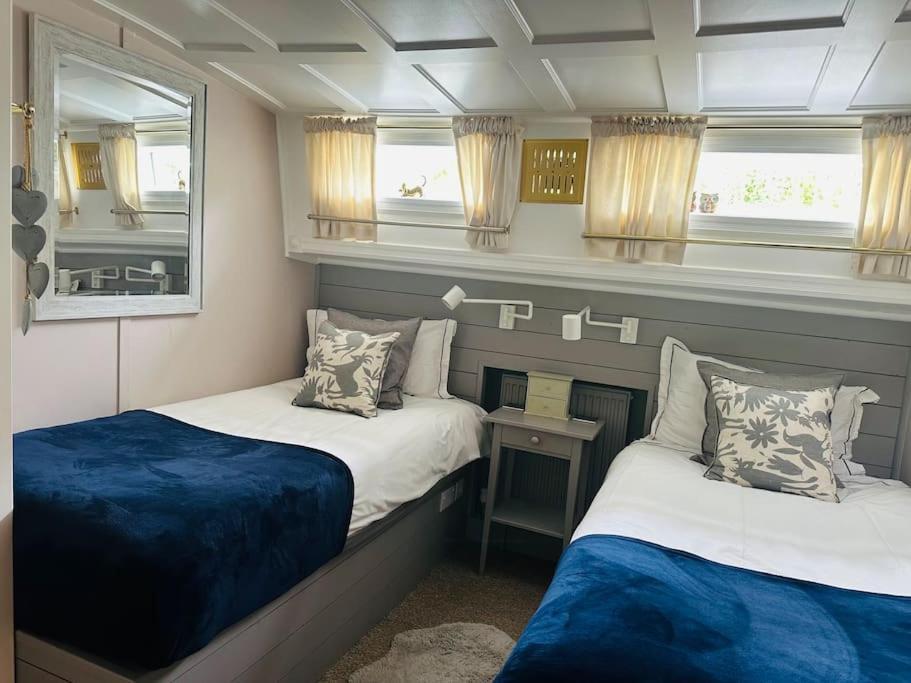 Unique Houseboat Experience I Central City Break York Exterior photo
