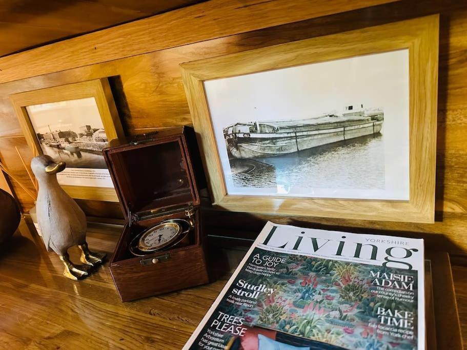 Unique Houseboat Experience I Central City Break York Exterior photo
